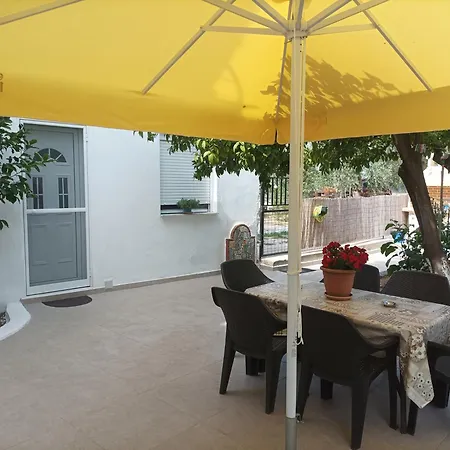 Georgechristi House بيت للعطل Skála Kallirákhis